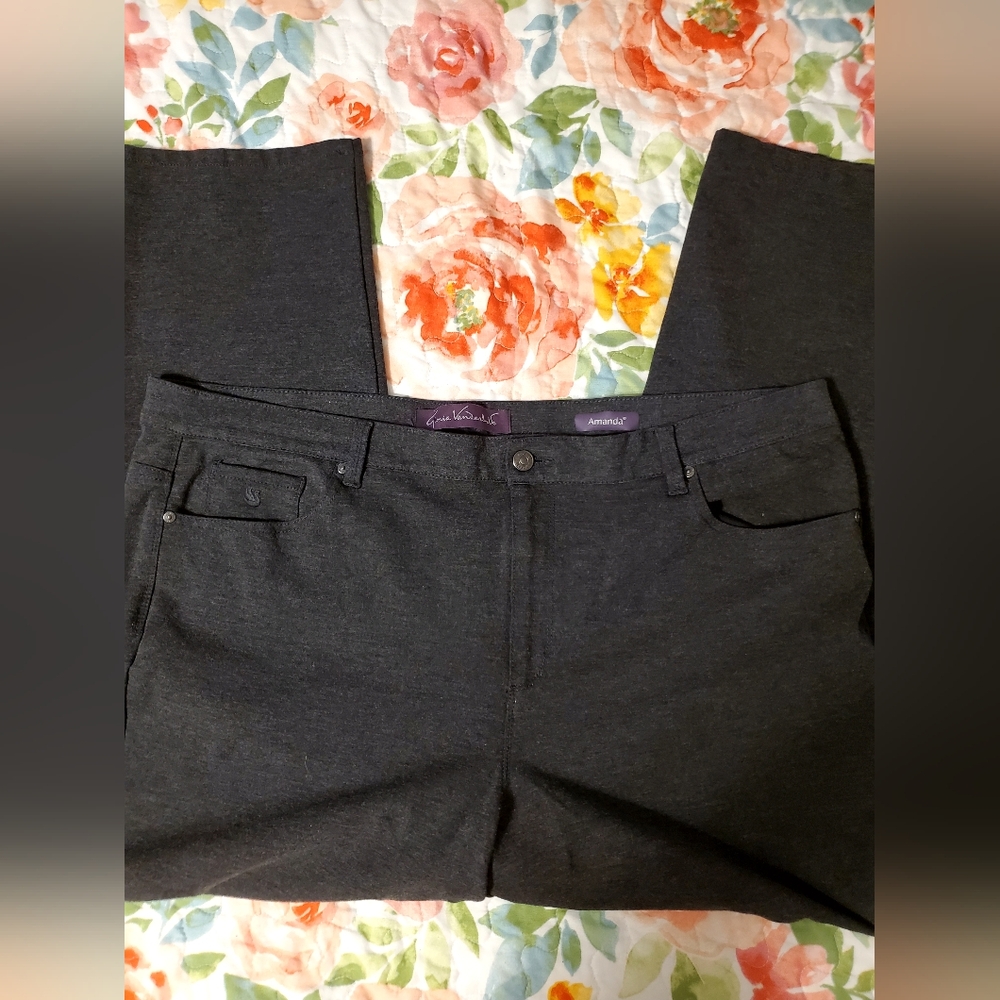 Gloria Vanderbilt pants